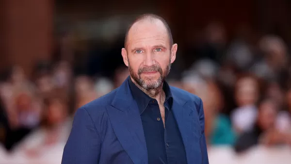 Ralph Fiennes interpretará Snow em pré-sequela de Hunger Games