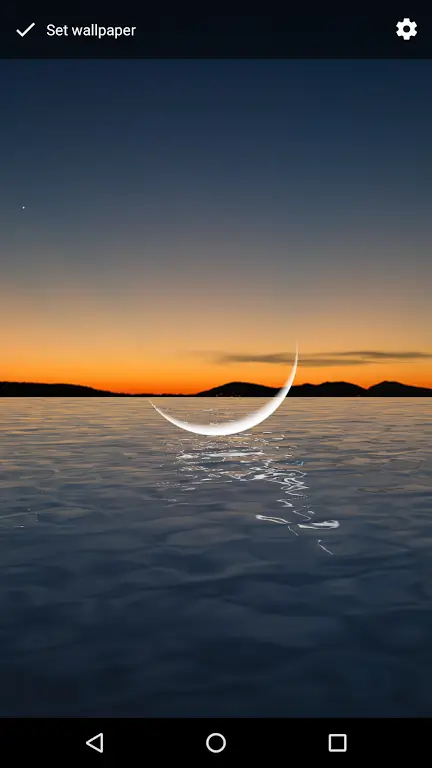 Moon Over Water Live Wallpaper Ekran Görüntüsü 2